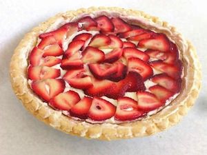 "Strawberry Cheese Pie" by Own work - Own work. Licensed under Creative Commons Attribution 2.5 via Wikimedia Commons